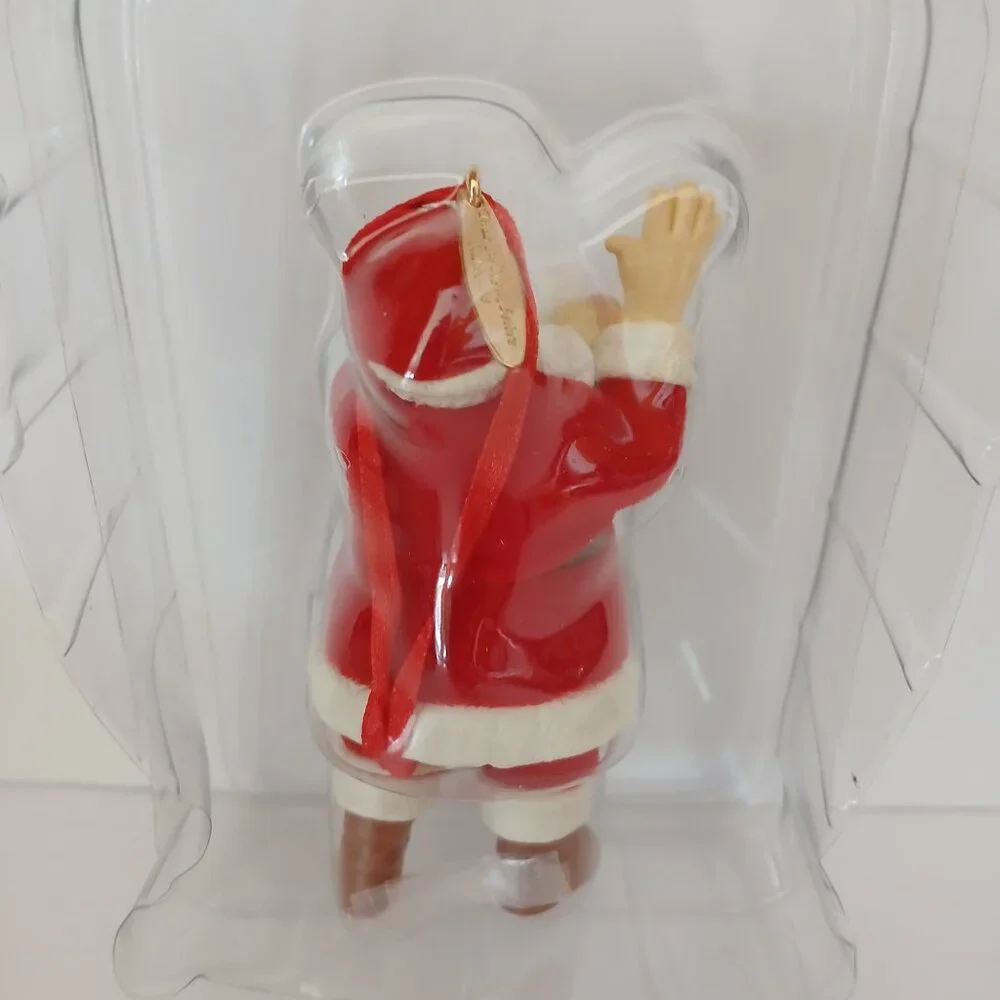Hallmark Keepsake Ornament Twas the night before Christmas 2001